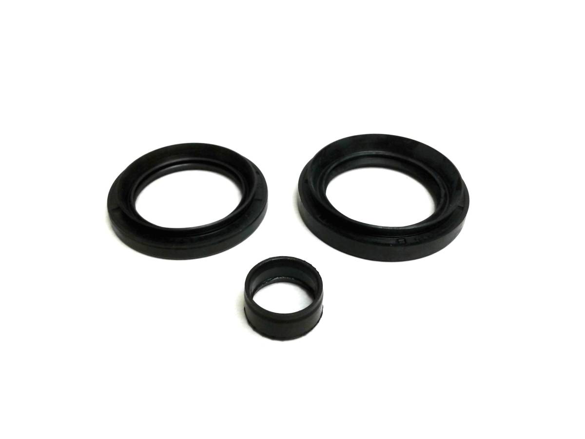 thumbnail image 2 of MATI Front Wheel Bearings & Seals Kit For Honda Foreman Rubicon Rincon 400-680 2 of 5